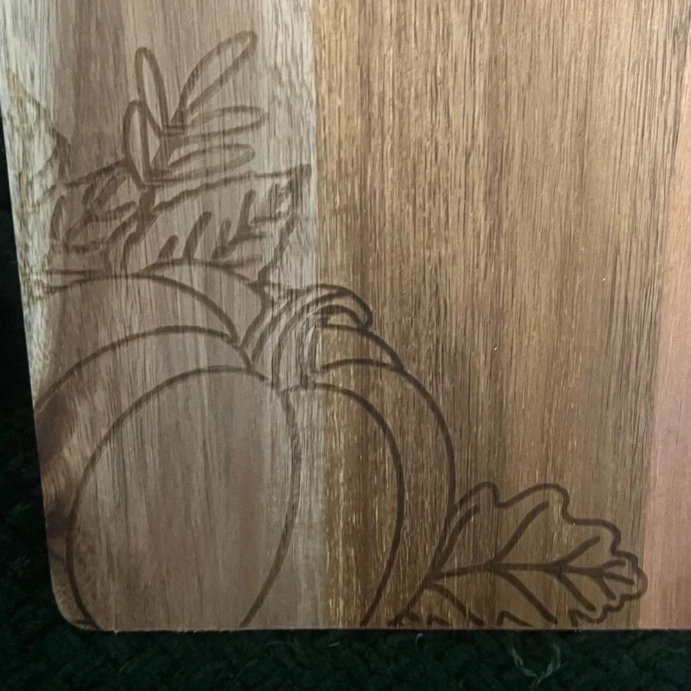Harvest Wooden Cutting Board with Pumpkin Leaf Design NWT